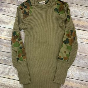 Elegant Knitting Co. Round Neck Sweater, Australian Army - Jumper. NWOT